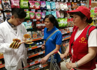 杭州嚴(yán)查學(xué)校周邊“一元食品”，全力護航學(xué)生食品安全